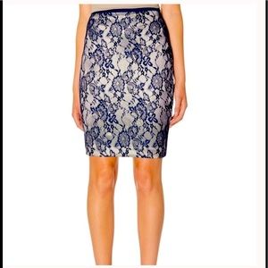 Like new limited black pencil skirt